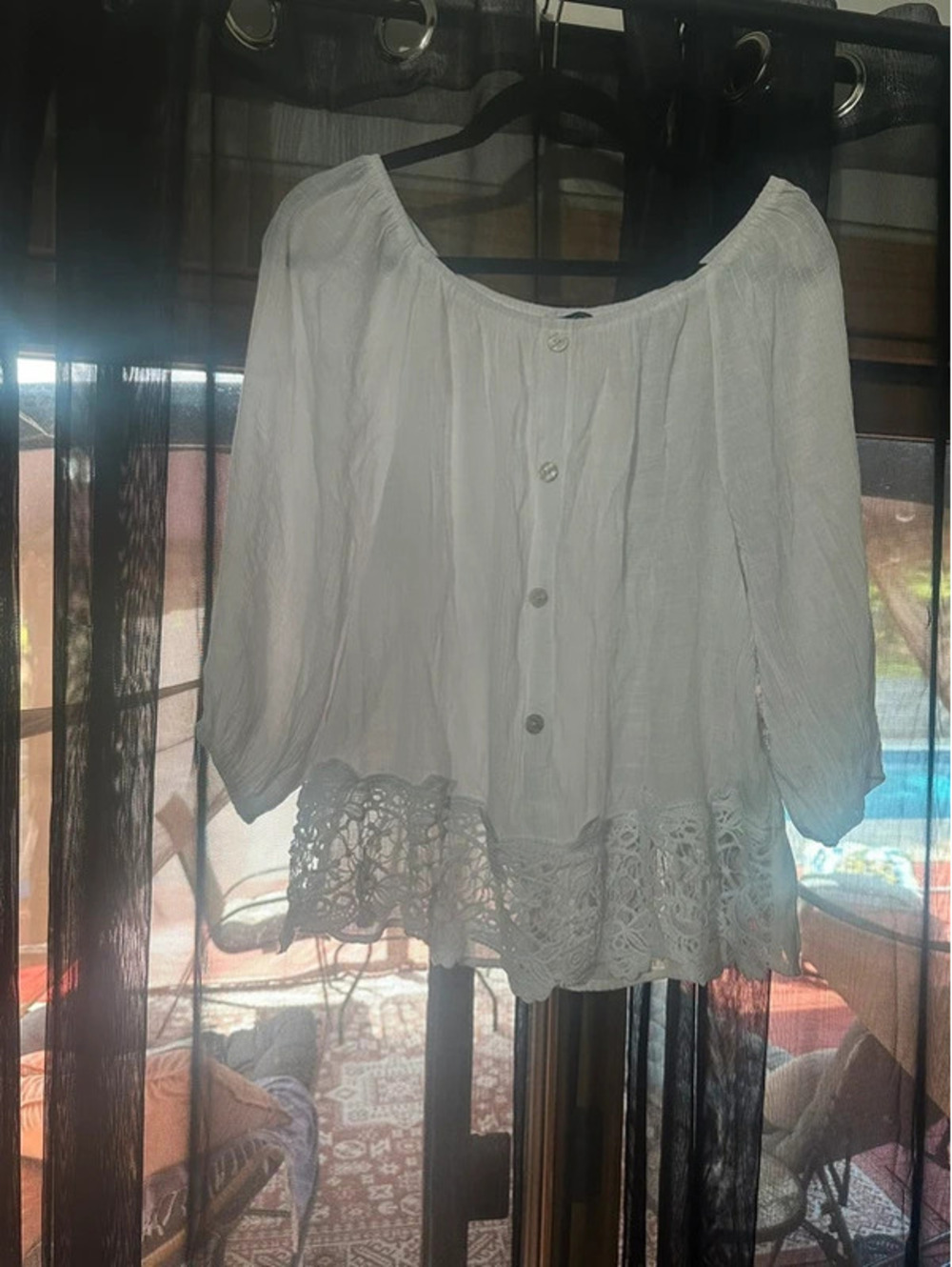 Blouse - Picture 3 of 5